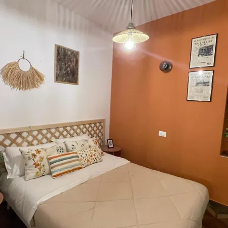 ゲストハウス Santa Lucia 4*