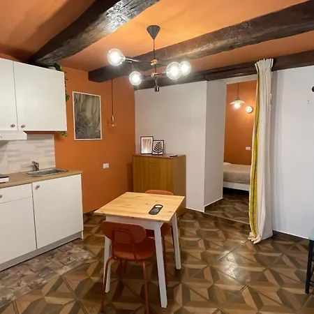 Santa Lucia ゲストハウス