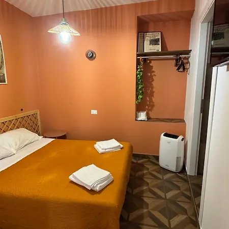 Santa Lucia ラメーツィア・テルメ